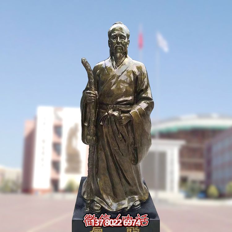 仿銅扁鵲雕塑，玻璃鋼制戶外裝飾