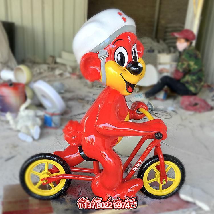 玻璃鋼卡通老鼠雕塑擺件，專為幼兒園設計