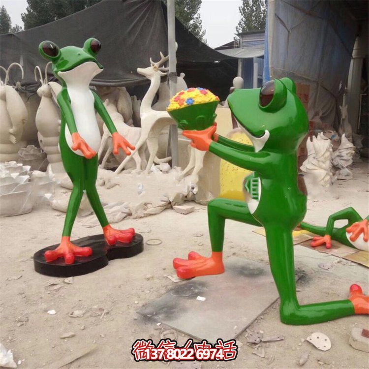 創意玻璃鋼青蛙雕塑，為景區帶來卡通新穎的景觀