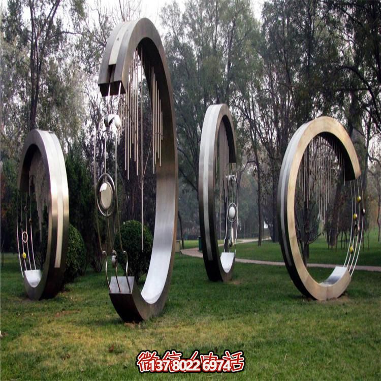 戶外草坪不銹鋼創(chuàng)意圓環(huán)雕塑擺件