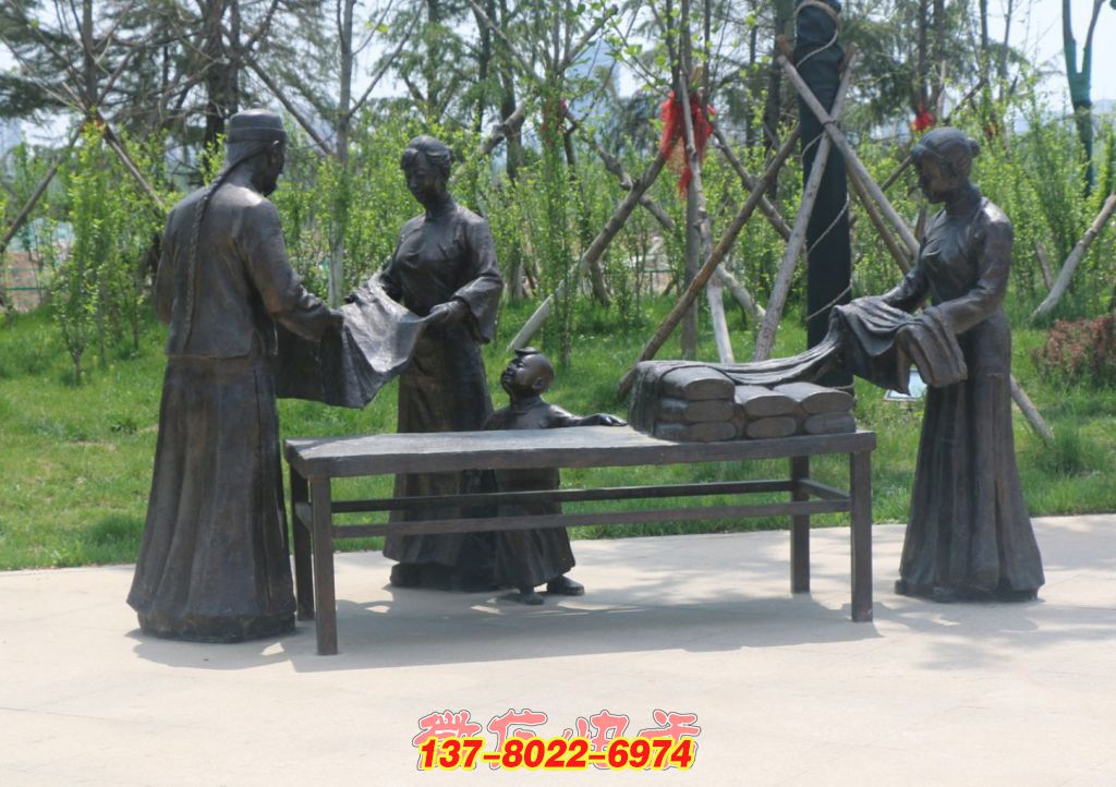 市井生活：傳統(tǒng)商貿(mào)與家庭溫情銅雕圖景